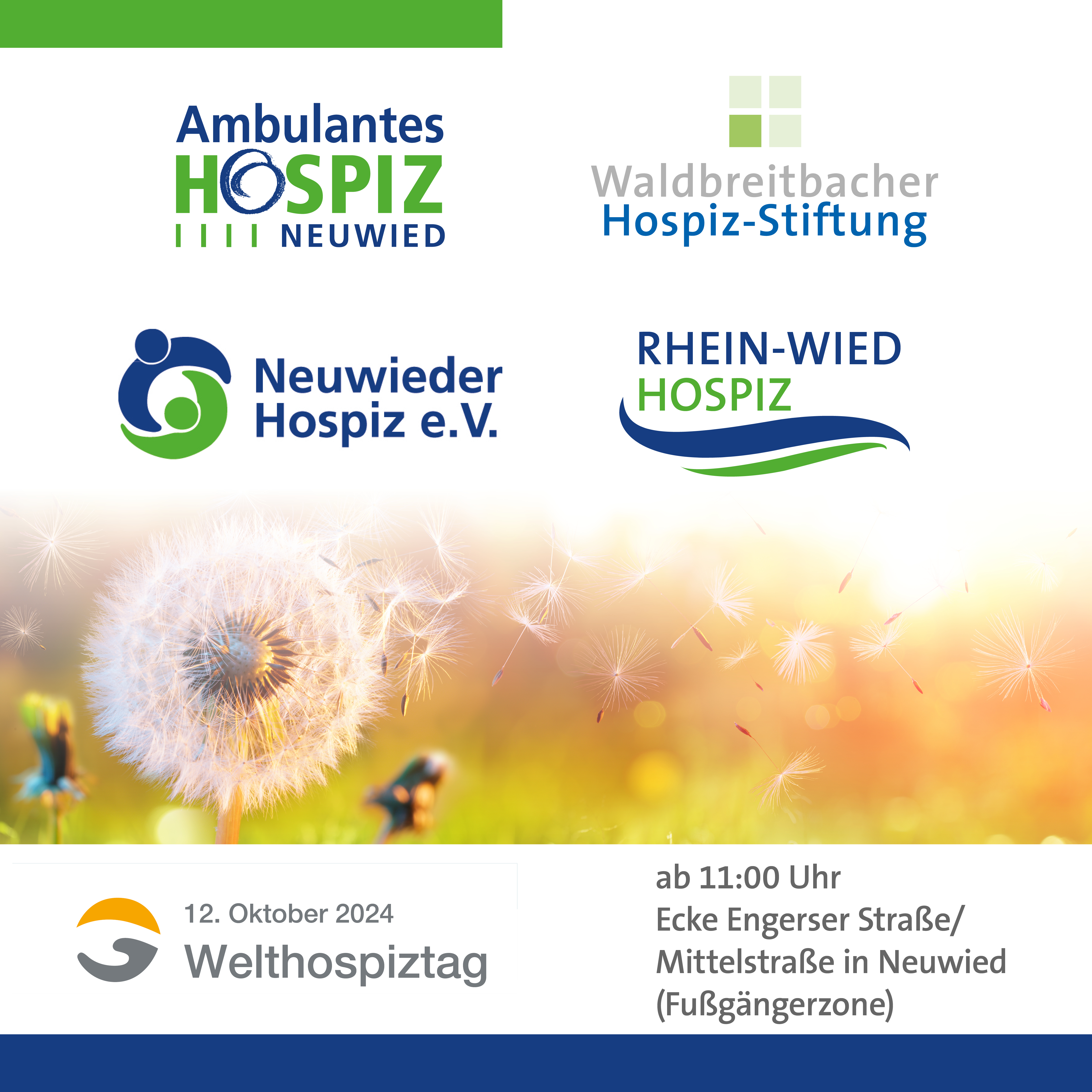 Weihnachtlich geschmückte Holzhütte mit drei Personen hinter einem mit Tüchern bedeckten Verkaufstisch auf gepflastertem Platz.